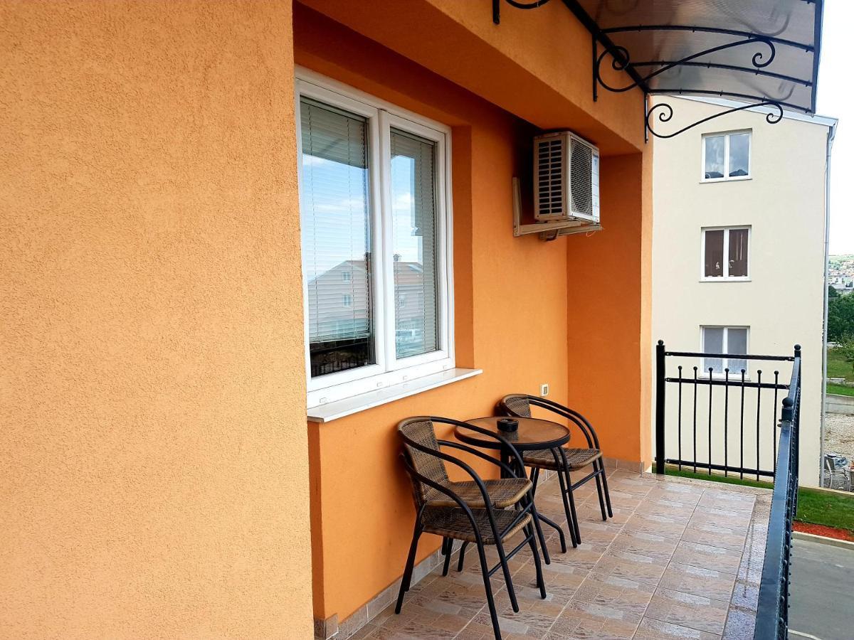 Appartamento The Orange House Izola Esterno foto